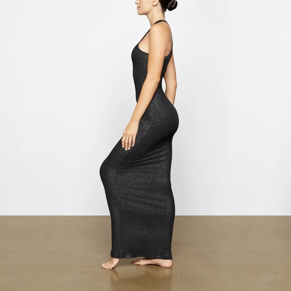 {SKIMS} SOFT LOUNGE SHIMMER RACERBACK DRESS [ONYX] - Picture 3 of 7